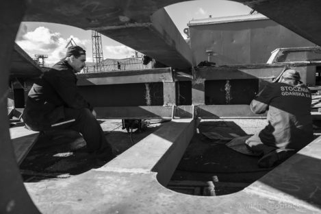 Gdansk Shipyard BW men working reportage