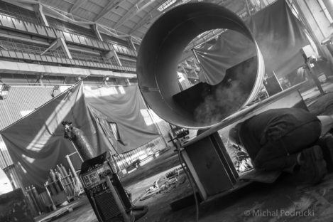 Gdansk Shipyard BW men working reportage