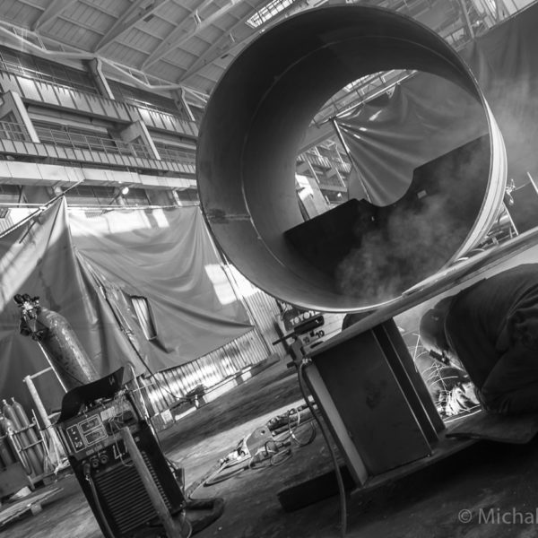 Gdansk Shipyard BW men working reportage